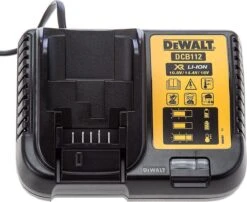 DeWALT DCS512P2-QW 12V Li-ion Accu Cirkelzaag Set (2x 5.0Ah) In TSTAK Koffer - 140mm -WIHA Winkel 0b6b7591ee50d044c4dc78062f5333b1 1