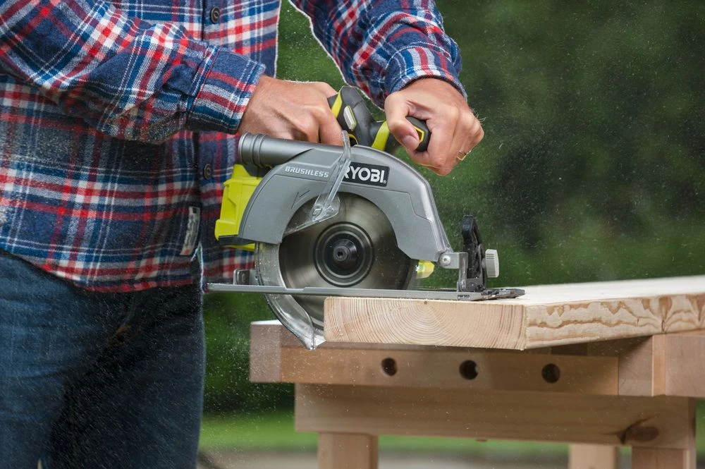 Ryobi R18CS7-0 BL ONE+ 18V Li-Ion Accu Cirkelzaag Body - 184mm - Koolborstelloos - 5133002890 5 Ryobi R18CS7-0 BL ONE+ 18V Li-Ion Accu Cirkelzaag Body - 184mm - Koolborstelloos - 5133002890 - Afbeelding 5